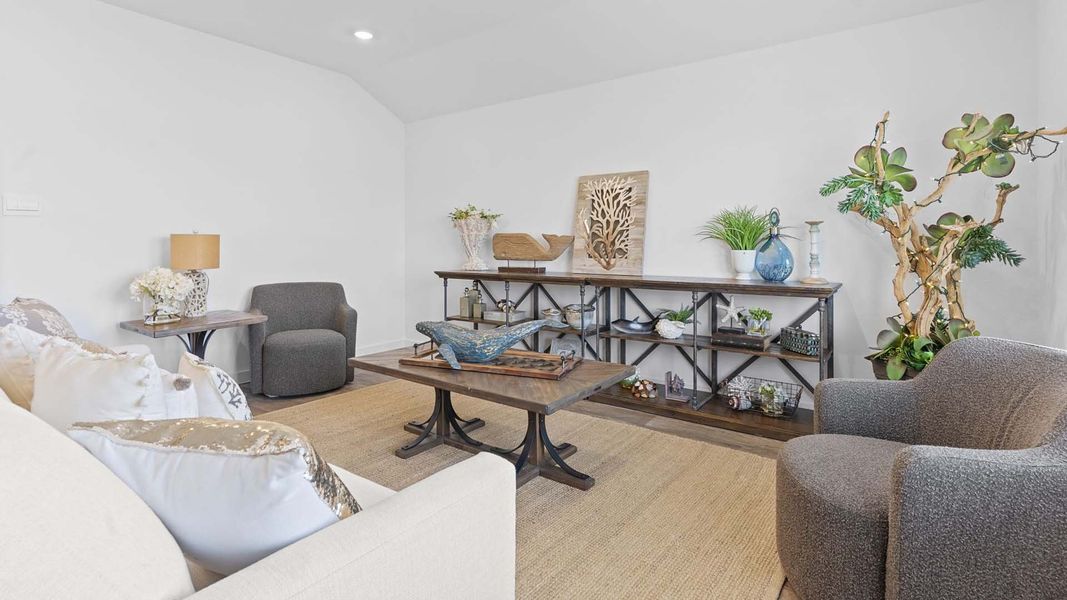 Furnished interior view inside a new home in Evergreen, Rosenberg (Image 11).