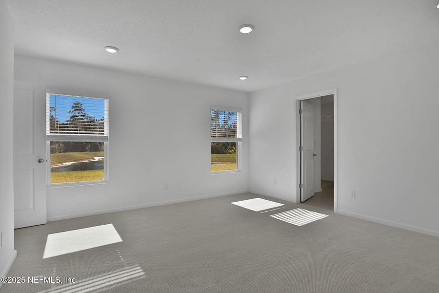 Spacious, unfurnished interior of a new home in Wilford Oaks, Orange Park (Image 38).