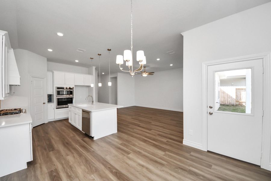 Furnished interior view inside a new home in Lexington Heights, Willis (Image 6).