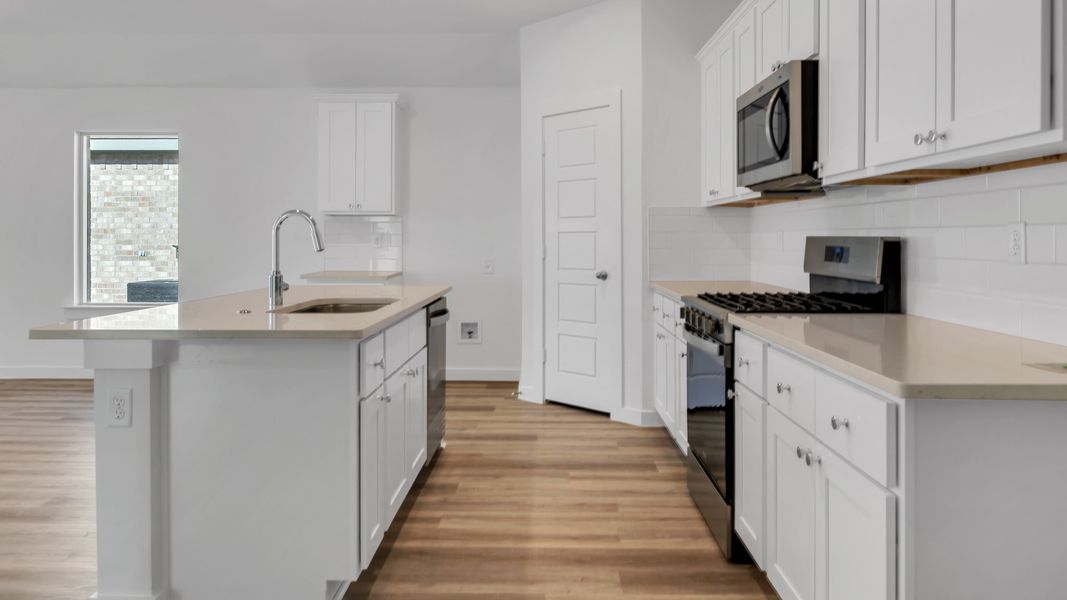 Furnished interior view inside a new home in Overlook West, Wolfforth (Image 7).