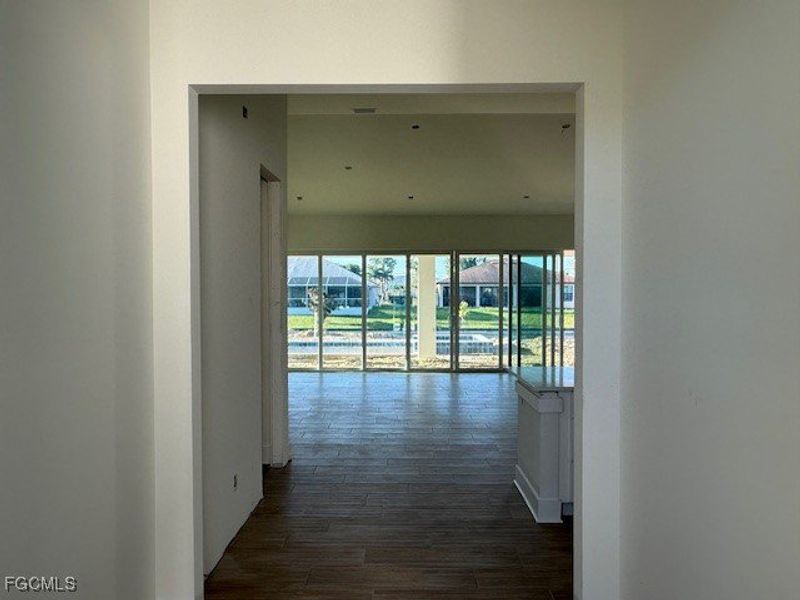 Spacious, unfurnished interior of a new home in Cape Coral, Cape Coral (Image 6). Spacious, unfurnished interior of a new home in Cape Coral, Cape Coral (Image 6).