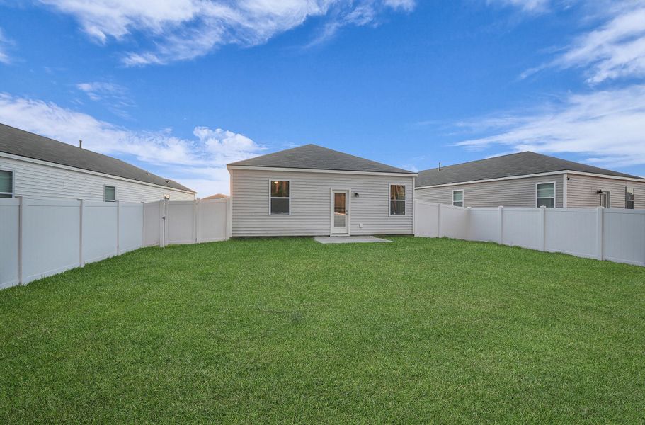 Exterior details and patio area of a home in , Ridgeland (Image 28). Exterior details and patio area of a home in , Ridgeland (Image 28).