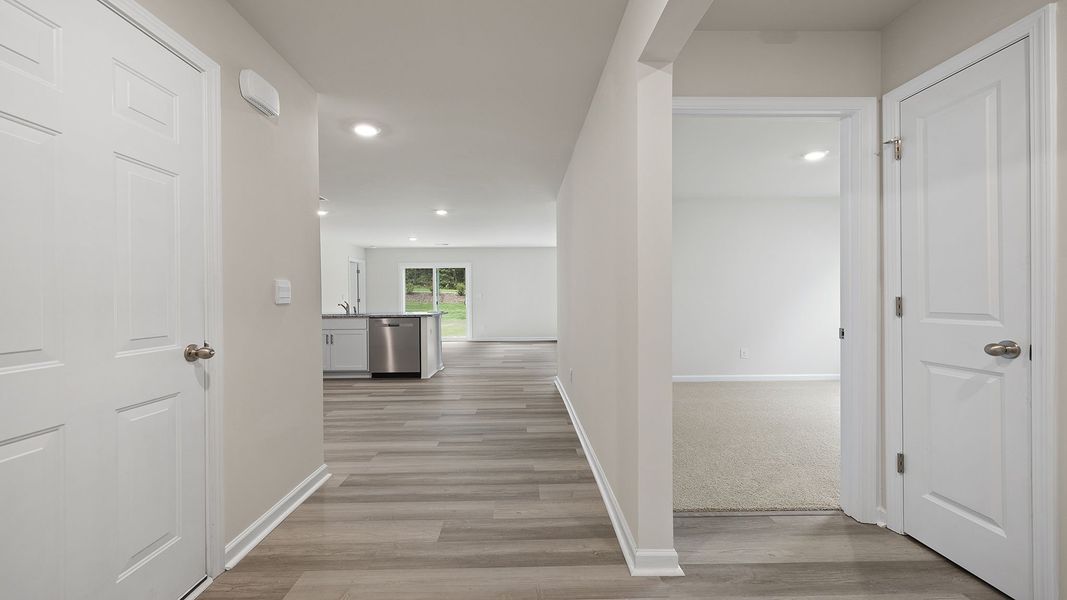 Spacious, unfurnished interior of a new home in Bentley Park, Greenwood (Image 11). Spacious, unfurnished interior of a new home in Bentley Park, Greenwood (Image 11).