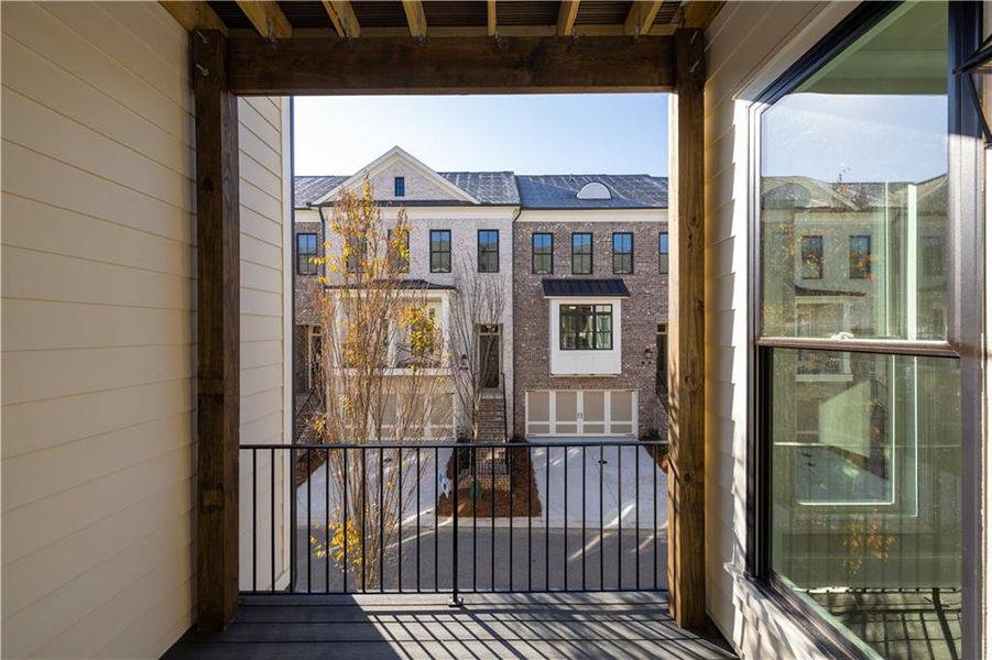 Exterior details and patio area of a home in Byers Park, Alpharetta (Image 24).