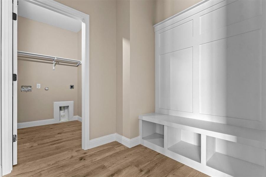 Spacious, unfurnished interior of a new home in , Corsicana (Image 18).