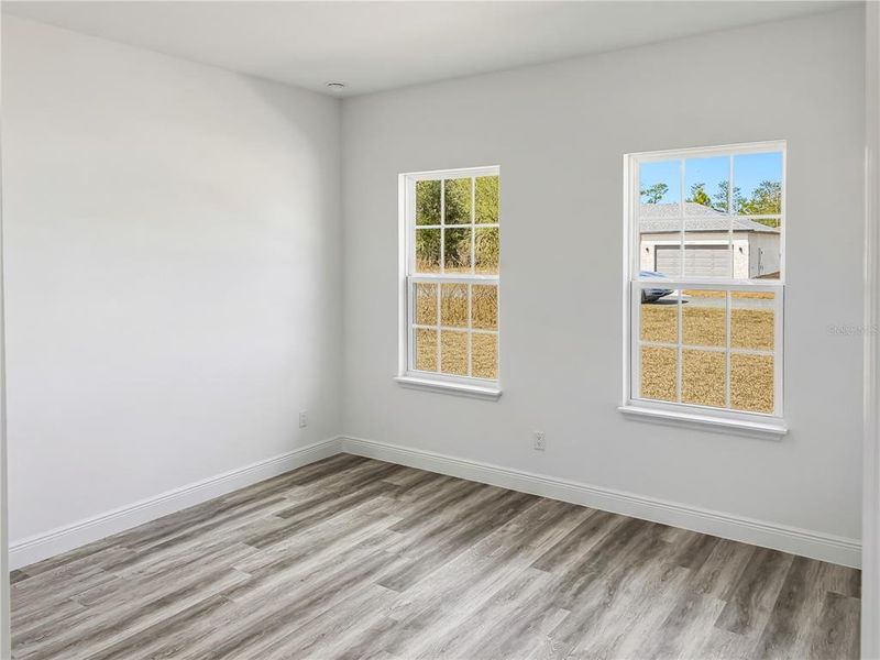 Spacious, unfurnished interior of a new home in , Ocala (Image 29).