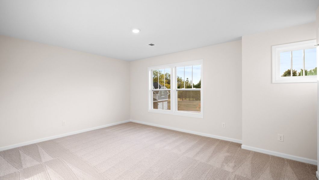 Spacious, unfurnished interior of a new home in Arrowood Acres, Enoree (Image 27).