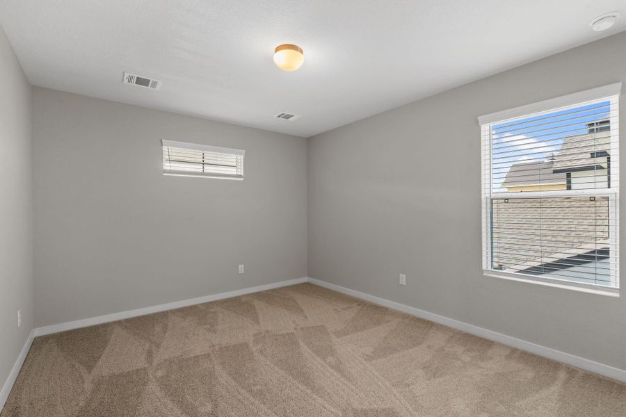 Spacious, unfurnished interior of a new home in Cypresswood Landing, Humble (Image 16).