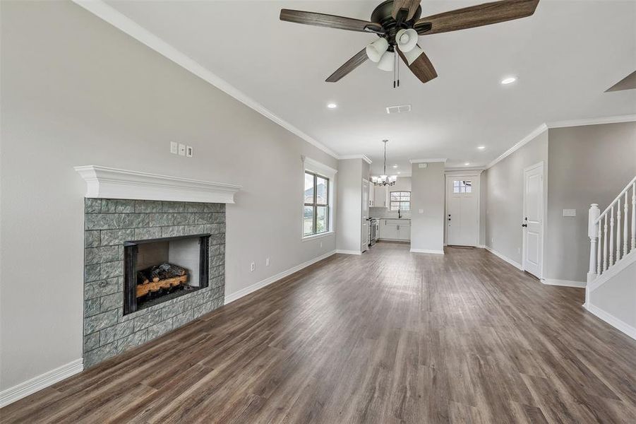 Spacious, unfurnished interior of a new home in , Lindale (Image 16).