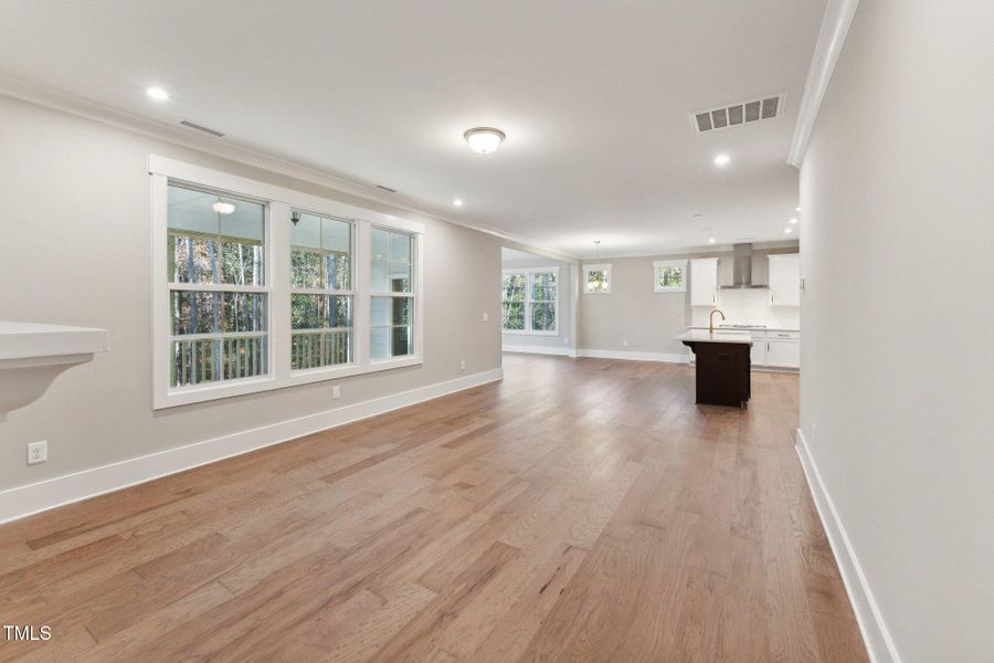 18-Family Room 18-Family Room