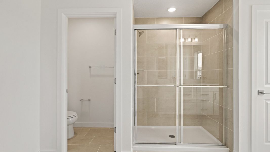 Highbourne Second Floor Primary en Suite Bath by DRB Homes in Willowbrook North located in Winter Haven, FL. Highbourne Second Floor Primary en Suite Bath by DRB Homes in Willowbrook North located in Winter Haven, FL.