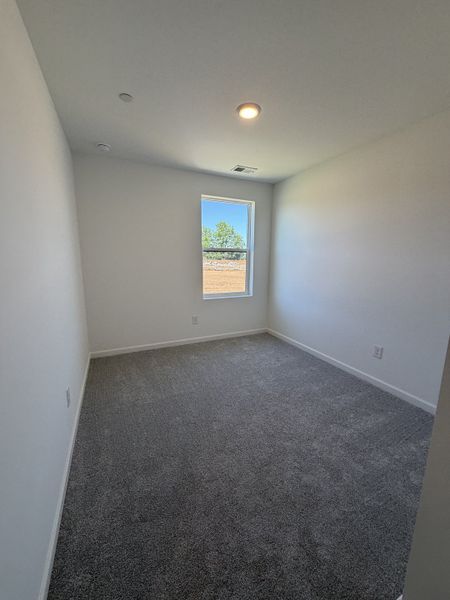 Spacious, unfurnished interior of a new home in Nexus Townhomes, Gallatin (Image 8).