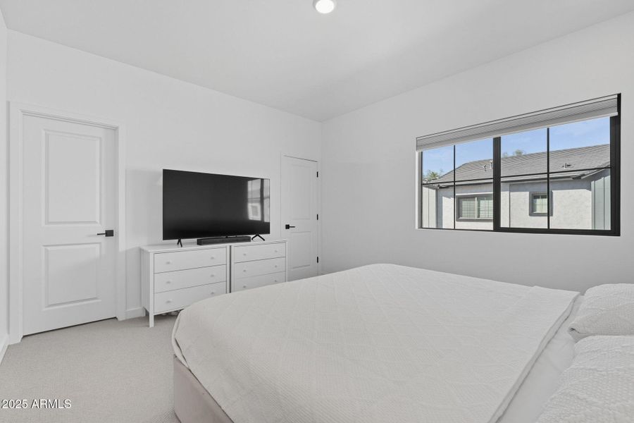 26-web-or-mls-Red-26