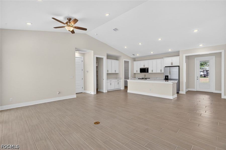 Spacious, unfurnished interior of a new home in Cape Coral, Cape Coral (Image 29). Spacious, unfurnished interior of a new home in Cape Coral, Cape Coral (Image 29).