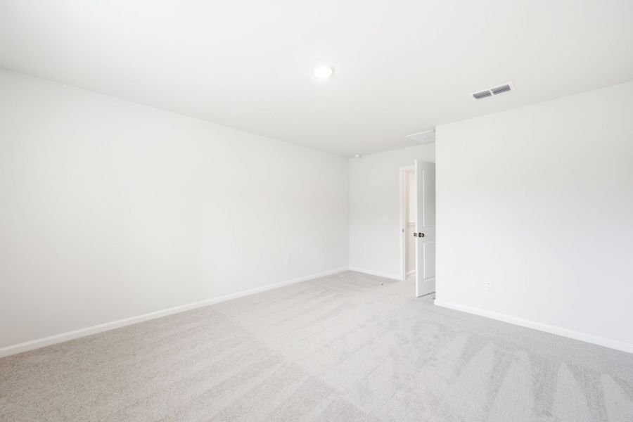 Spacious, unfurnished interior of a new home in Grand Arbor, Blythewood (Image 13). Spacious, unfurnished interior of a new home in Grand Arbor, Blythewood (Image 13).