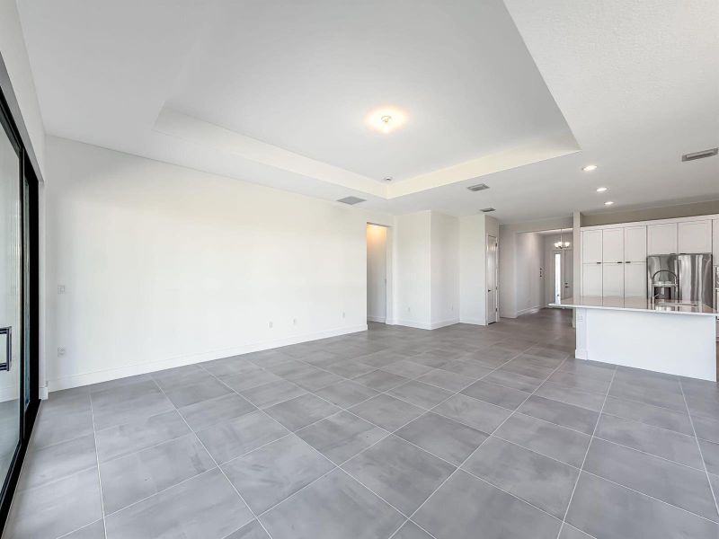 44-web-or-mls-JOY06545