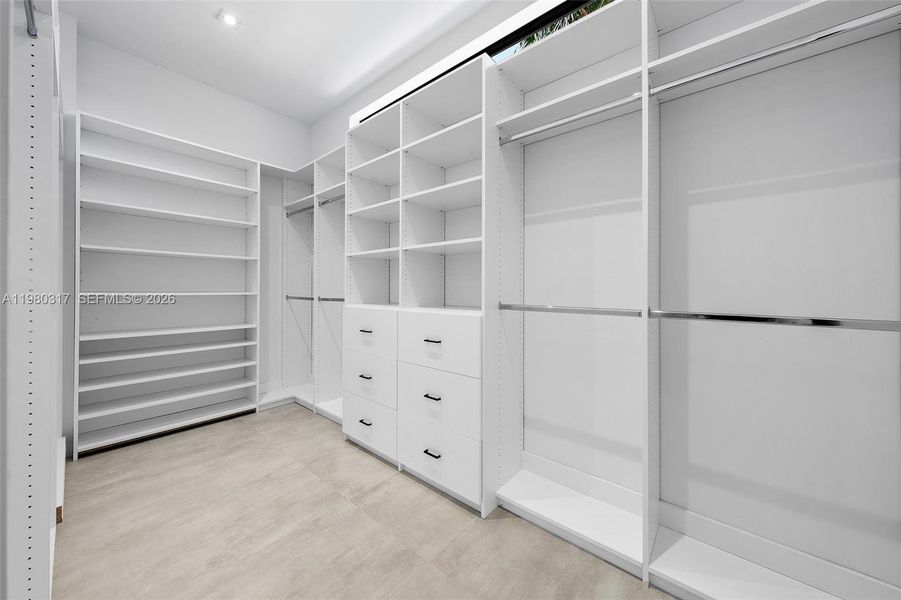 Image 57 of a home in .