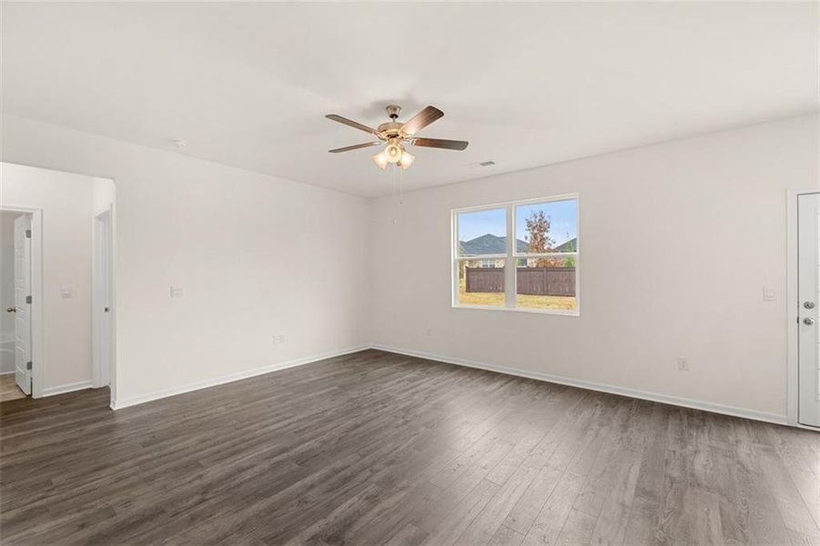 Spacious, unfurnished interior of a new home in Champion's Run, Lithonia (Image 17). Spacious, unfurnished interior of a new home in Champion's Run, Lithonia (Image 17).