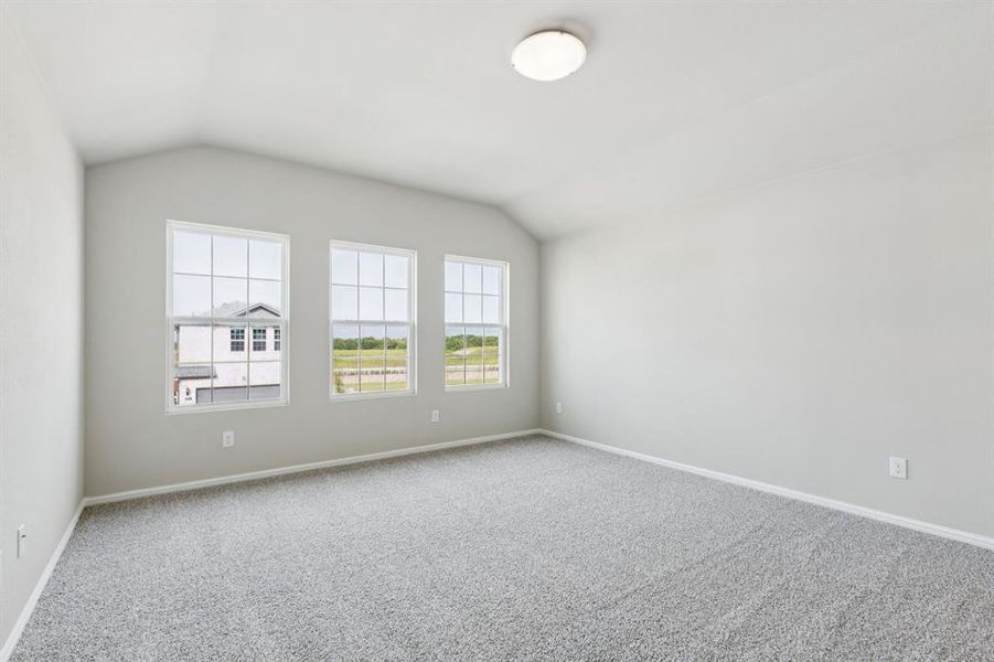 Spacious, unfurnished interior of a new home in AnaCapri, Anna (Image 17).