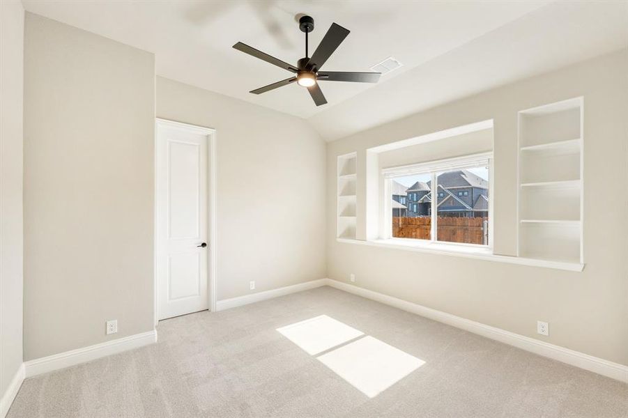 Spacious, unfurnished interior of a new home in Timberbrook 3B-4A, Justin (Image 19). Spacious, unfurnished interior of a new home in Timberbrook 3B-4A, Justin (Image 19).