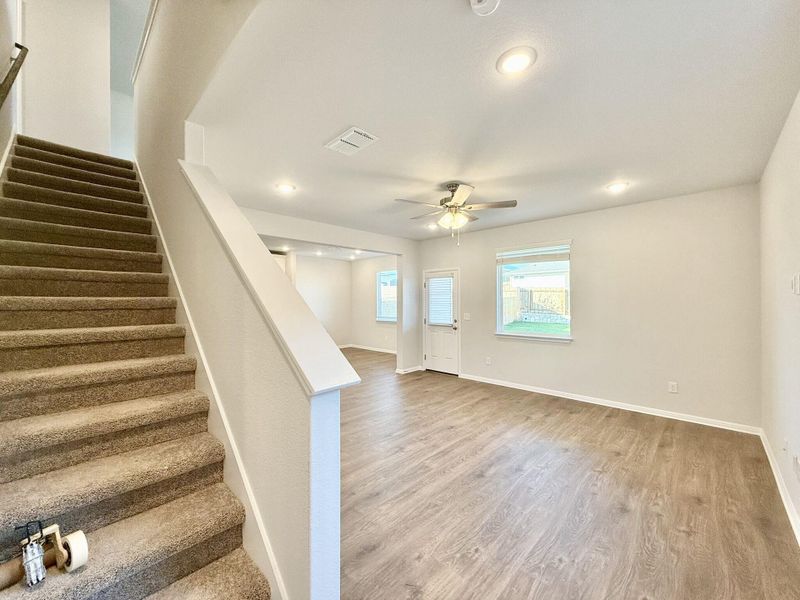 Spacious, unfurnished interior of a new home in , Austin (Image 8).