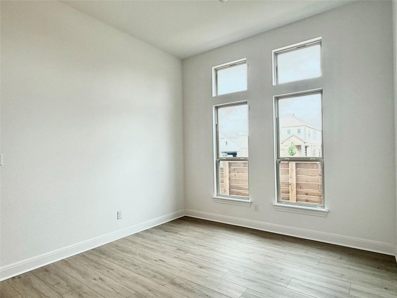 Spacious, unfurnished interior of a new home in Flora, Hutto (Image 15).
