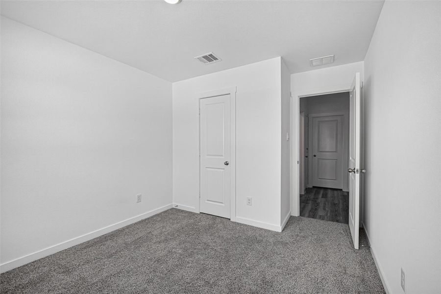 Spacious, unfurnished interior of a new home in Pelican Pointe, Texas City (Image 17). Spacious, unfurnished interior of a new home in Pelican Pointe, Texas City (Image 17).