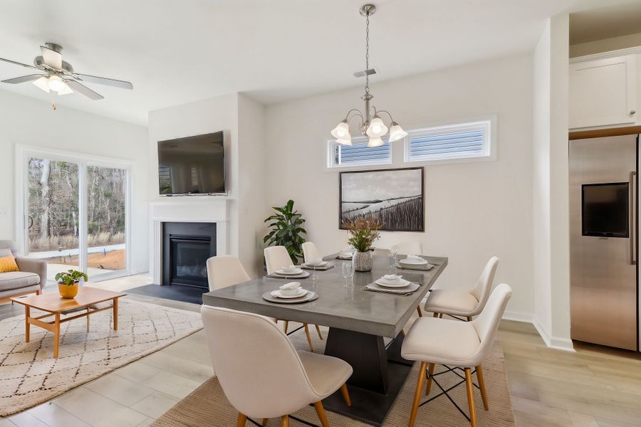 Representative furnished interior of a home built from the Darcy II by Great Southern Homes in Shady Grove, Conway (Image 4).