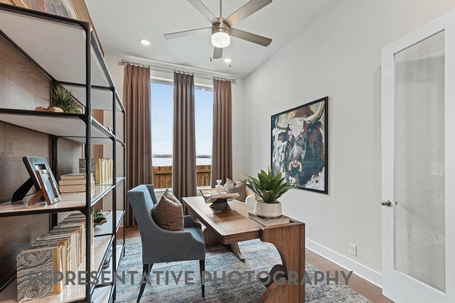 Furnished interior view inside a new home in Jordan Ranch, Fulshear (Image 22). Furnished interior view inside a new home in Jordan Ranch, Fulshear (Image 22).