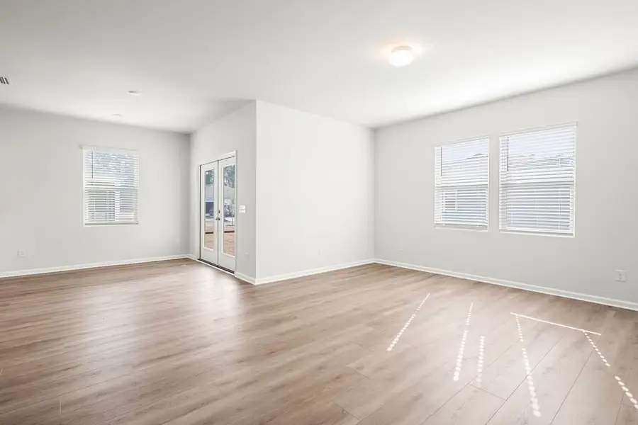 Spacious, unfurnished interior of a new home in Heartwood, Richmond Hill (Image 15). Spacious, unfurnished interior of a new home in Heartwood, Richmond Hill (Image 15).