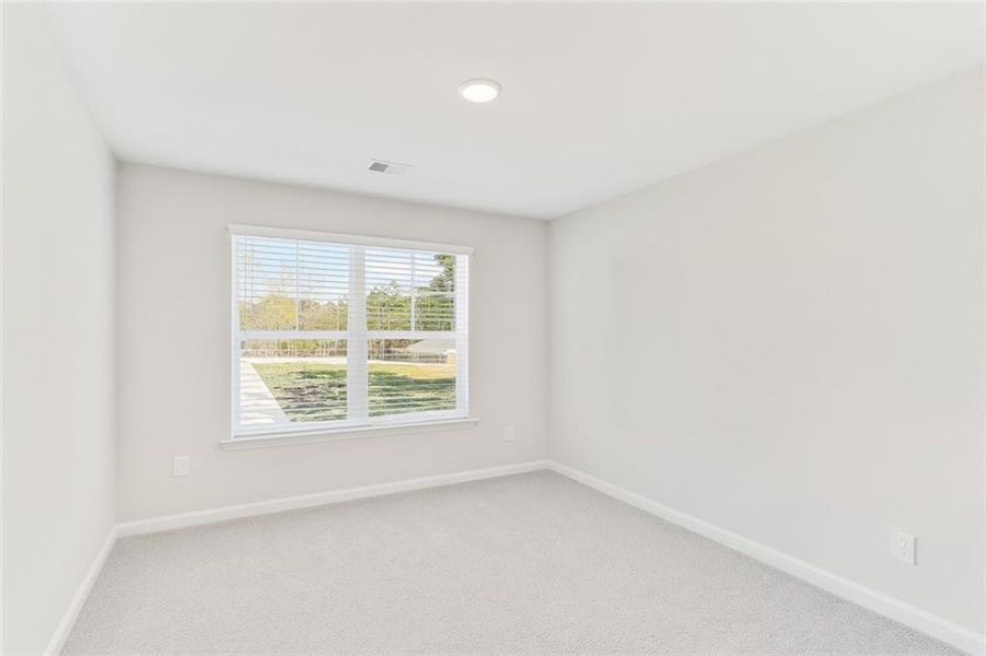 Spacious, unfurnished interior of a new home in Waters Edge, Mansfield (Image 9).