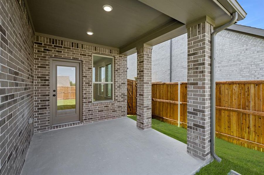 328 Deer Ridge- Patio-1