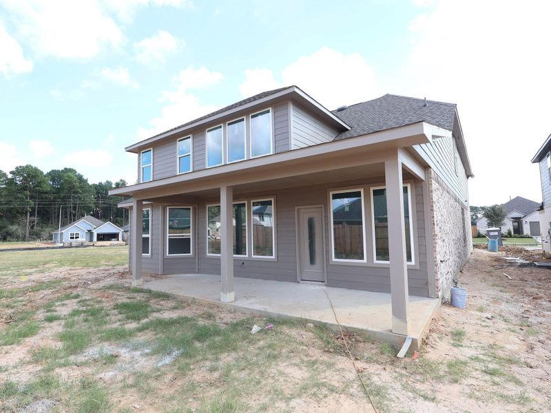 Exterior details and patio area of a home in Sorella, Tomball (Image 12). Exterior details and patio area of a home in Sorella, Tomball (Image 12).