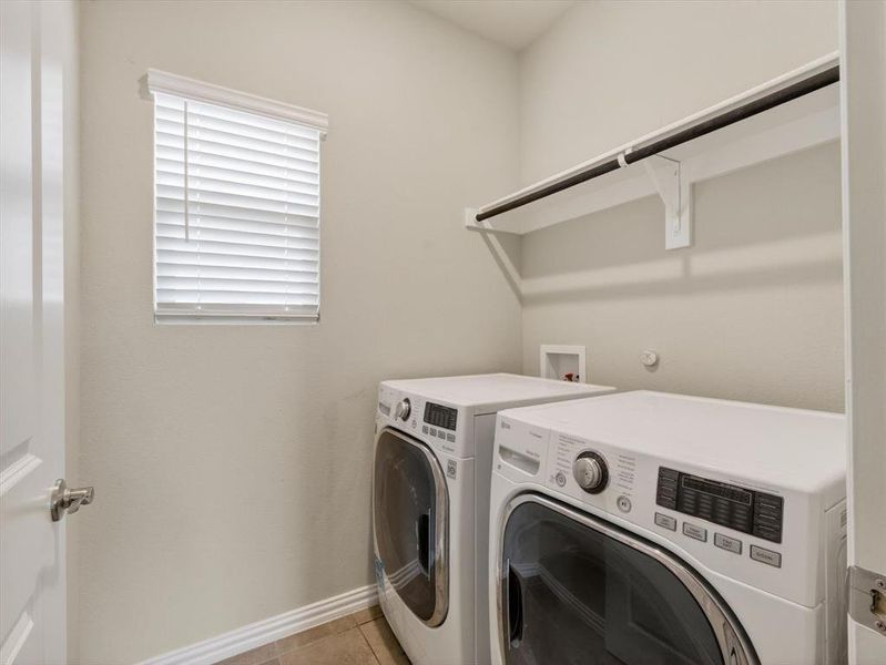 Close-up of interior finishes inside a home in Eastridge - Spring Series, McKinney (Image 16).