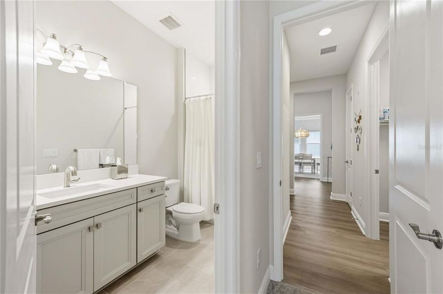 Furnished interior view inside a new home in , Lakewood Ranch (Image 55). Furnished interior view inside a new home in , Lakewood Ranch (Image 55).