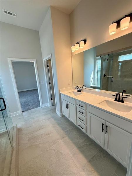 Furnished interior view inside a new home in Ponderosa Farms Estates, Gainesville (Image 8).