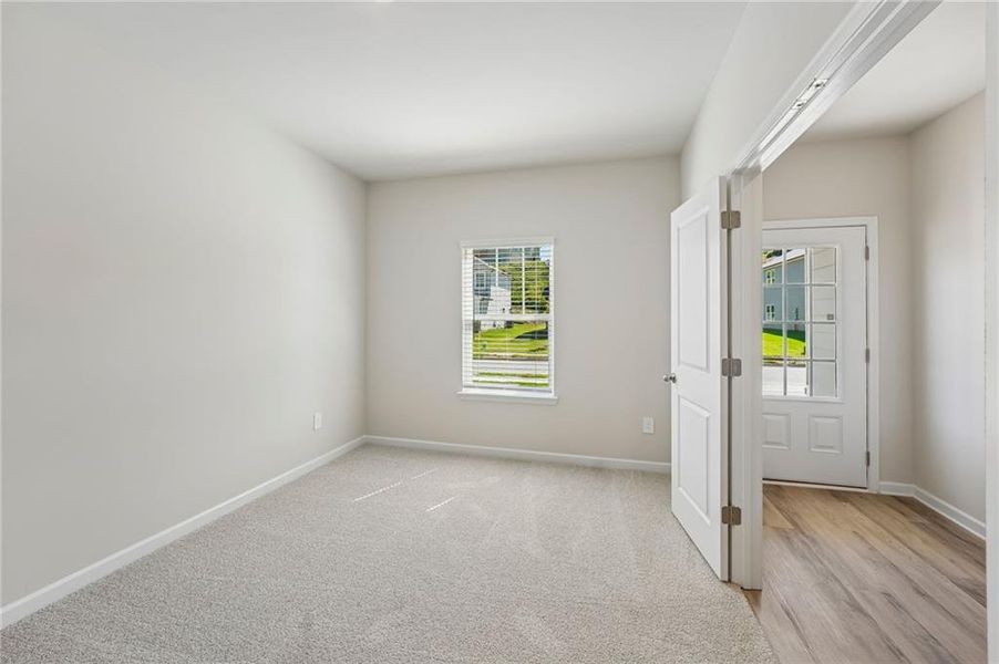 Spacious, unfurnished interior of a new home in Ivey Township, Dallas (Image 49).