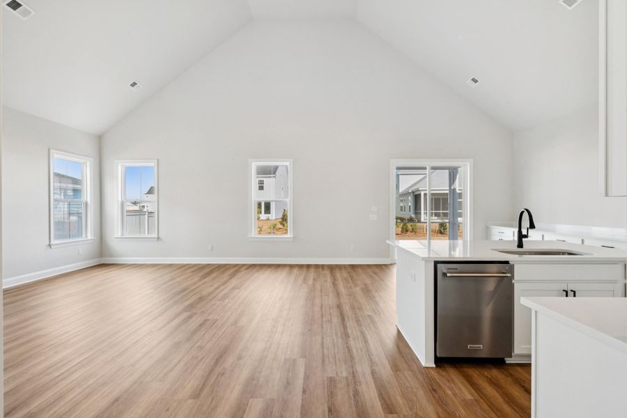 Spacious, unfurnished interior of a new home in Nexton, Summerville (Image 18).