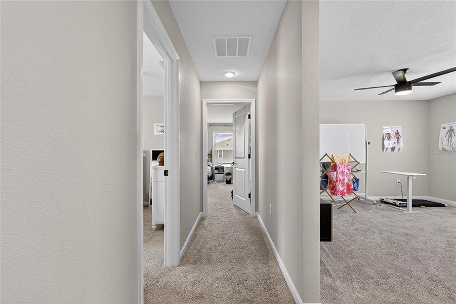 Spacious, unfurnished interior of a new home in , Apollo Beach (Image 23).