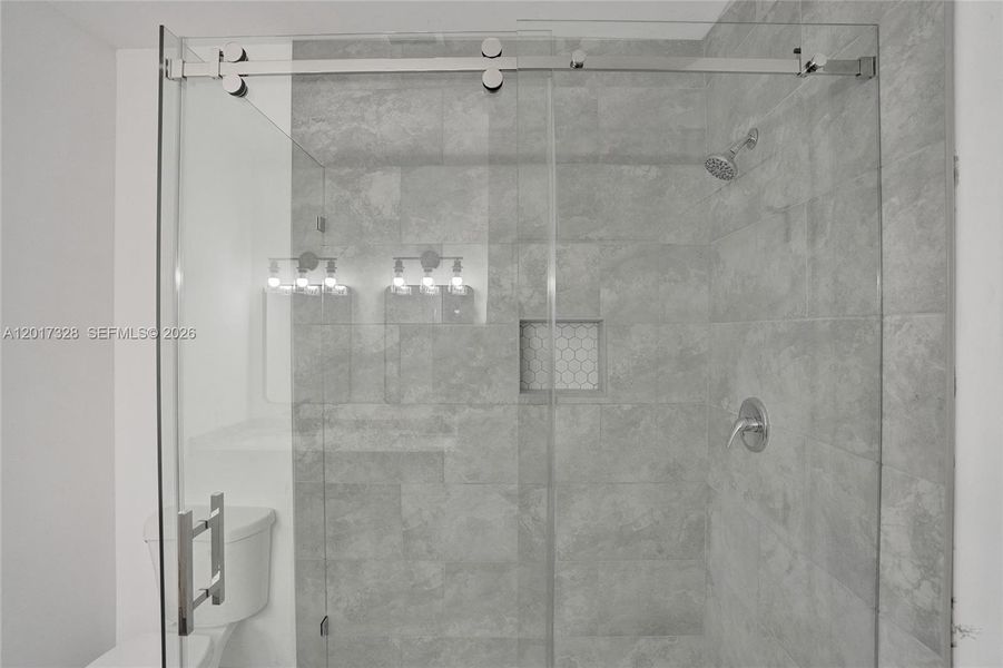 Close-up of interior finishes inside a home in , Fort Lauderdale (Image 19).