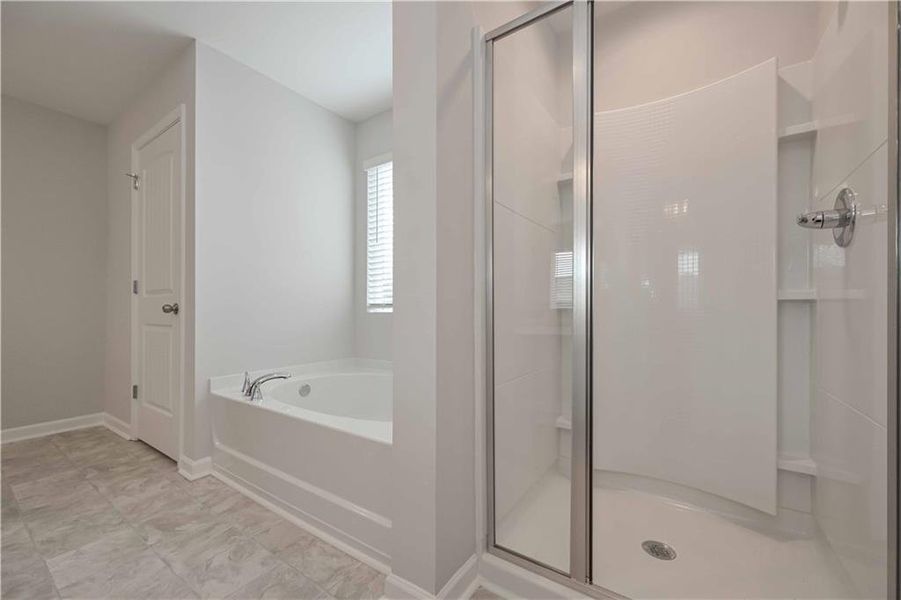 Furnished interior view inside a new home in , Villa Rica (Image 17).