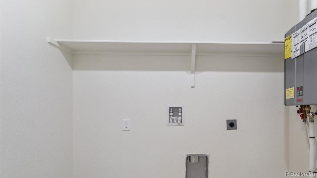 Image 24 of a home in Silver Peaks.