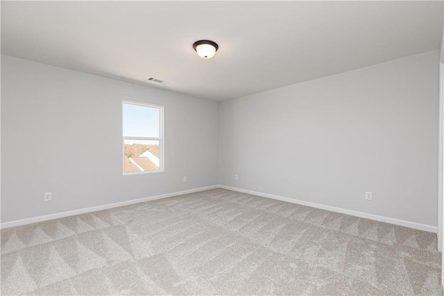 Spacious, unfurnished interior of a new home in Riverside Ridge, Lawrenceville (Image 24).