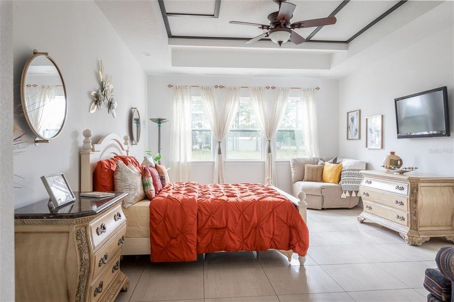 Furnished interior view inside a new home in , Leesburg (Image 7).