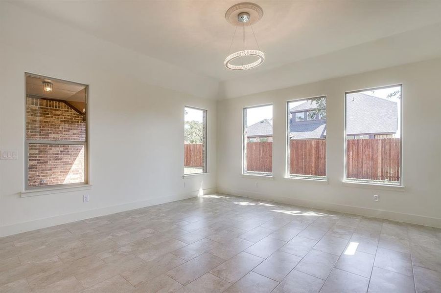 Spacious, unfurnished interior of a new home in , Fort Worth (Image 25).