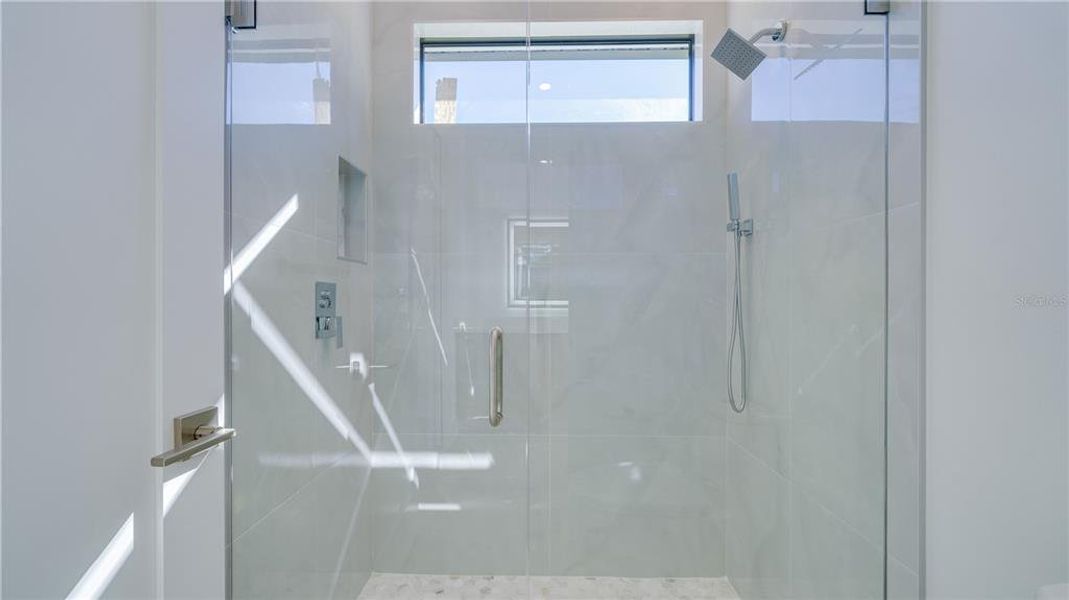 Image 33 of a home in . Image 33 of a home in .