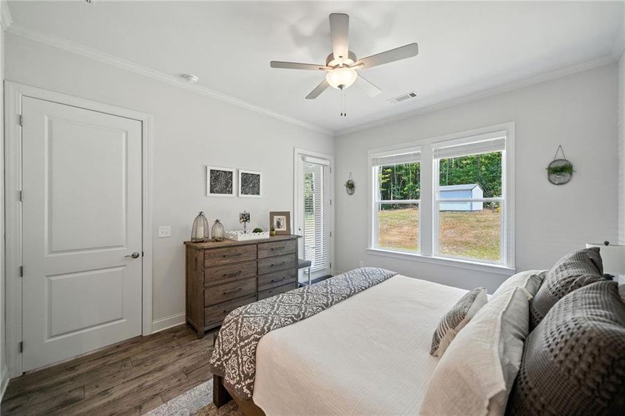 Furnished interior view inside a new home in , Ellijay (Image 11).