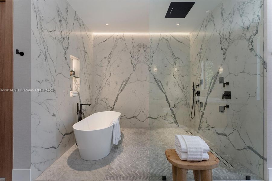 Furnished interior view inside a new home in , Pinecrest (Image 5).