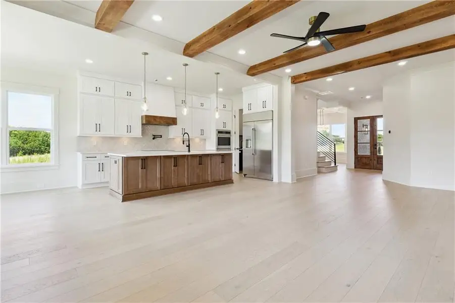 Image 97 of a home in .