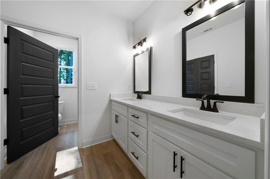 Furnished interior view inside a new home in , Dallas (Image 8).